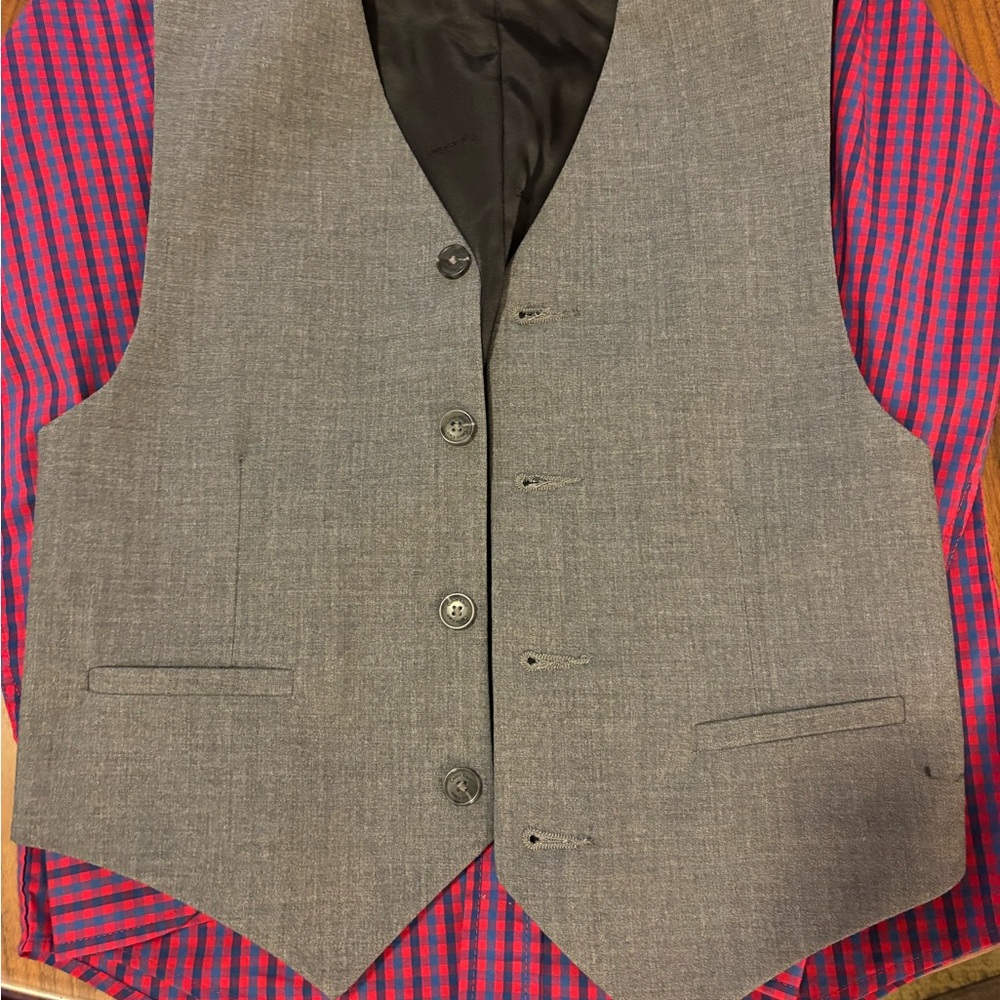 Tommy Hilfiger Gray and Red Vest Tailored Fit